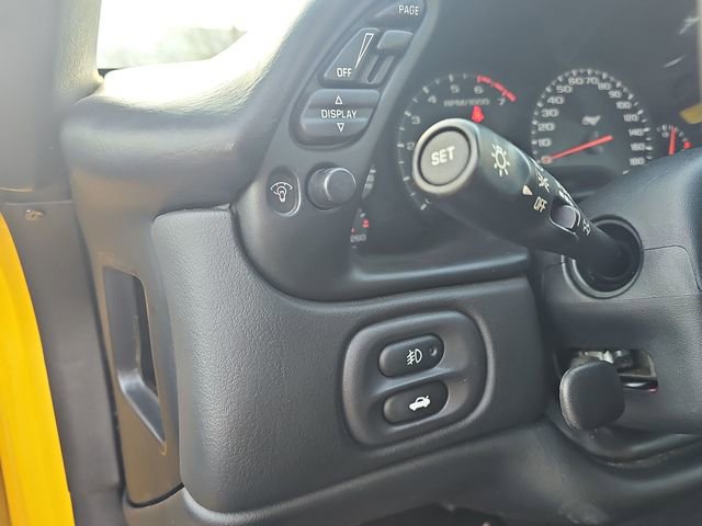 Used 2003 Chevrolet Corvette Convertible w/ Preferred Equipment Group1 image 16