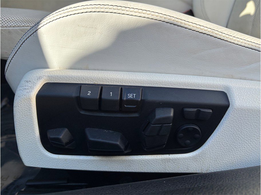 Used 2016 BMW 650i Coupe image 19