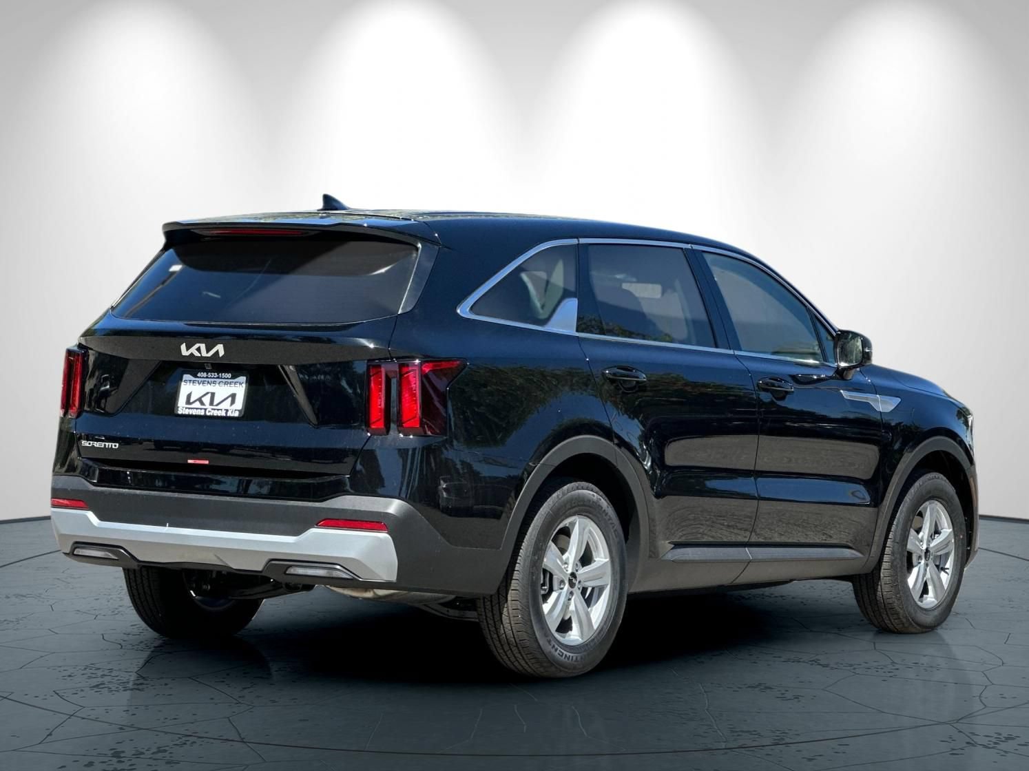 New 2026 Kia Sorento LX FWD image 4