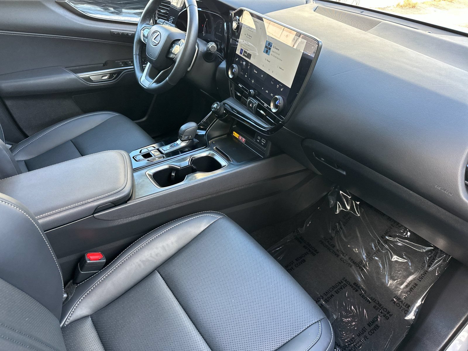 Used 2026 Lexus NX 350h AWD w/ Accessory Package (2T) image 18