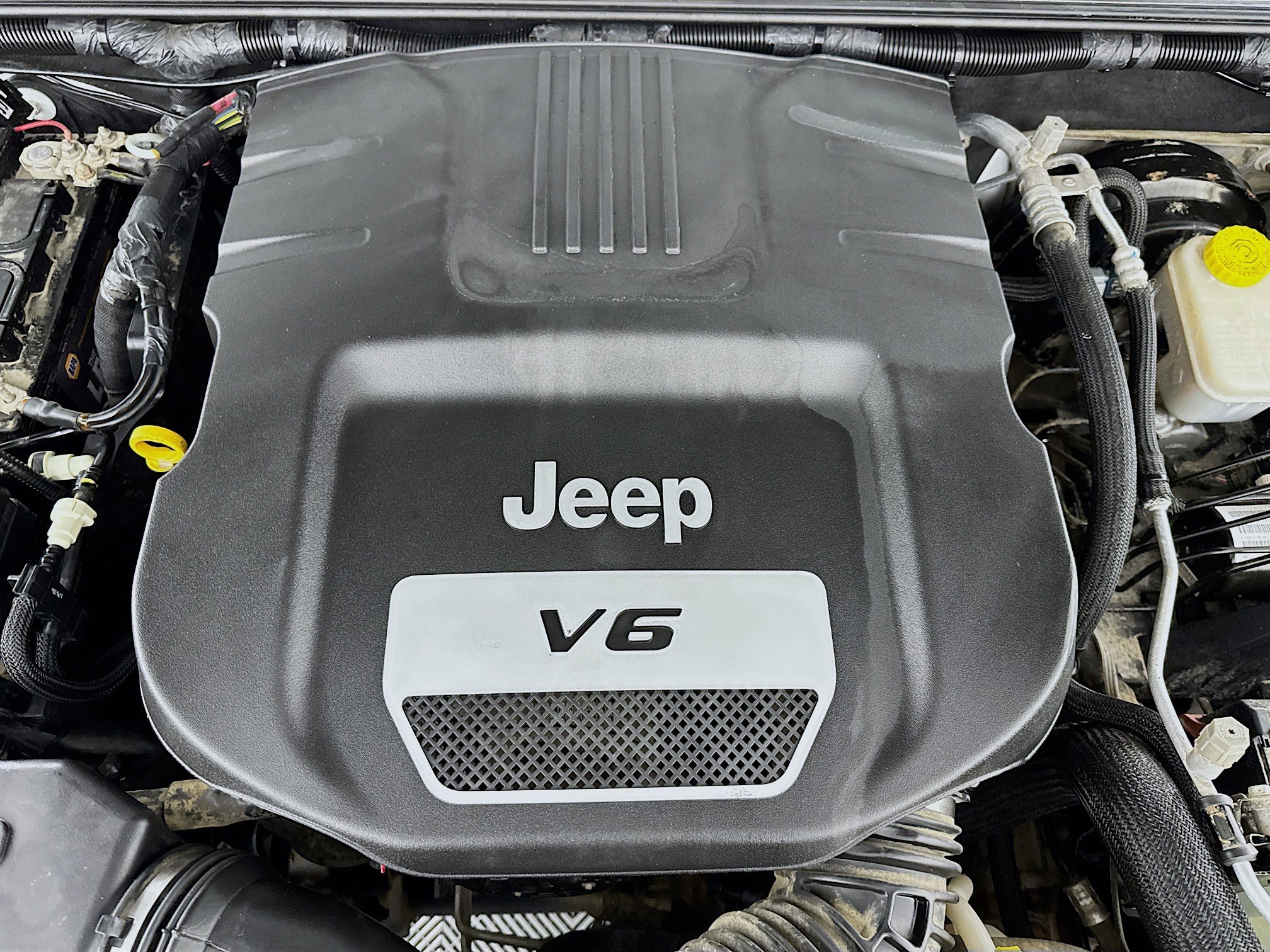 Used 2017 Jeep Wrangler 75th Anniversary image 61