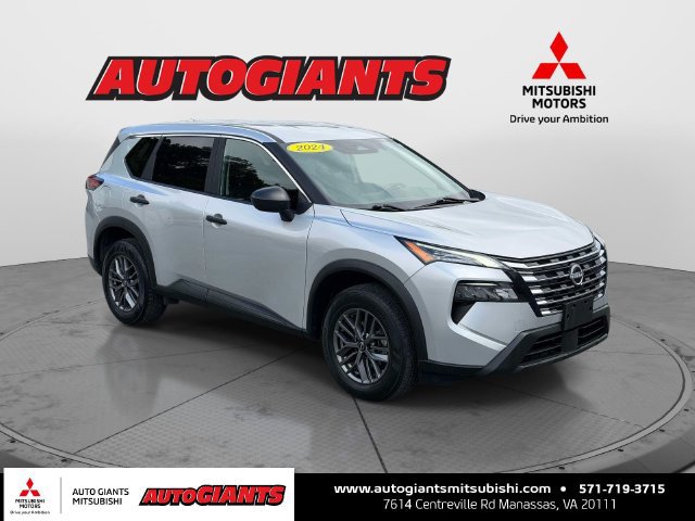Used 2024 Nissan Rogue S FWD image 1