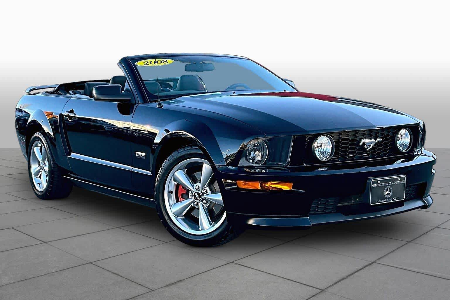 Used 2008 Ford Mustang GT Premium RWD image 2