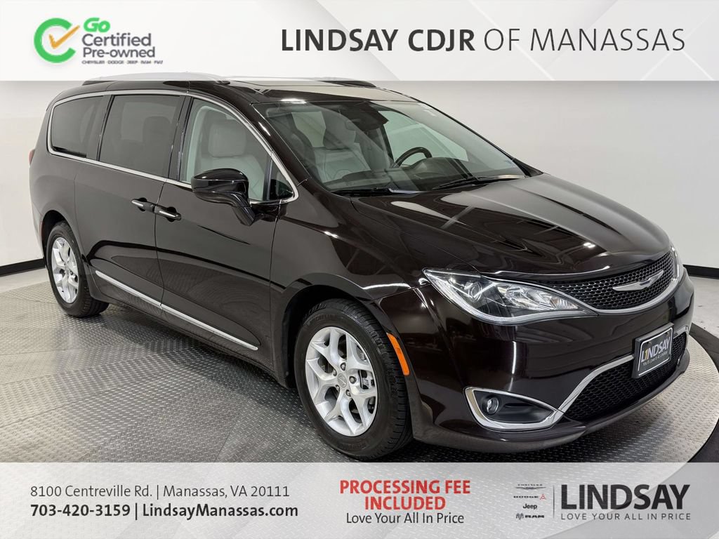 Certified 2017 Chrysler Pacifica Touring-L w/ Tire & Wheel Group
