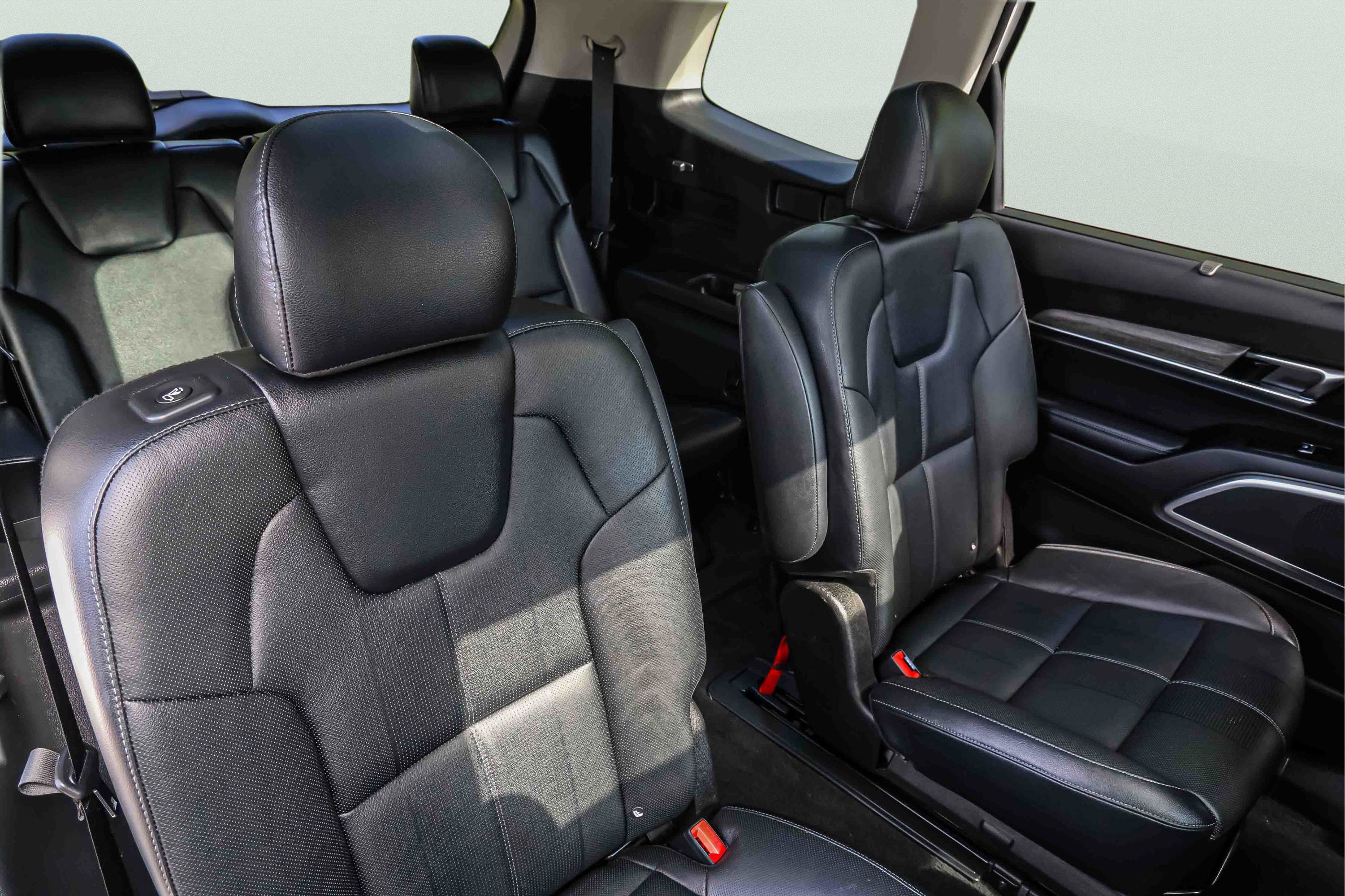 Certified 2022 Kia Telluride SX w/ Nightfall Edition Package AWD/4WD image 25