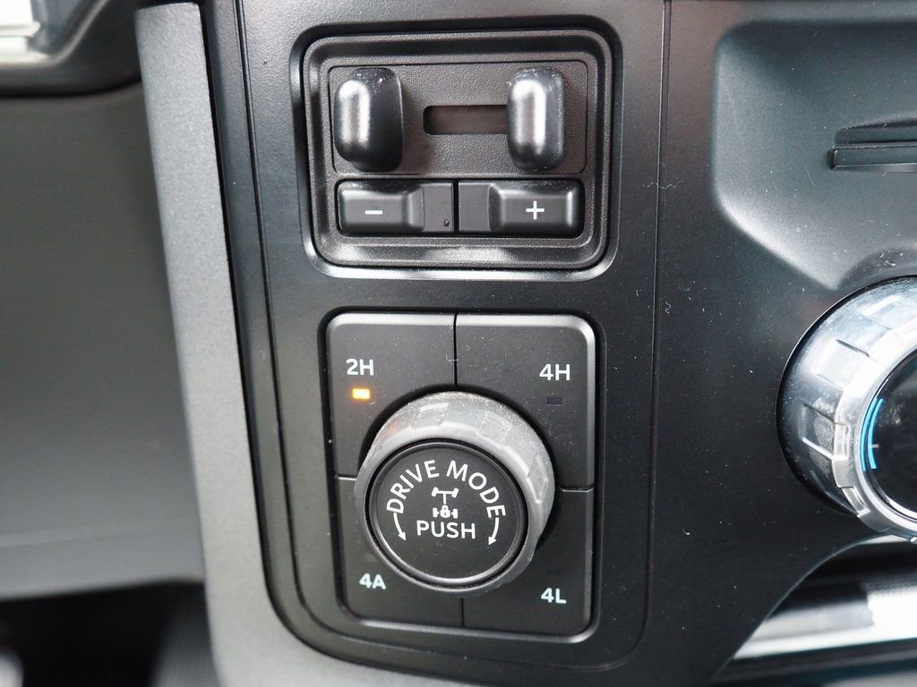 Used 2023 Ford F150 Lariat w/ Equipment Group 502A High image 36