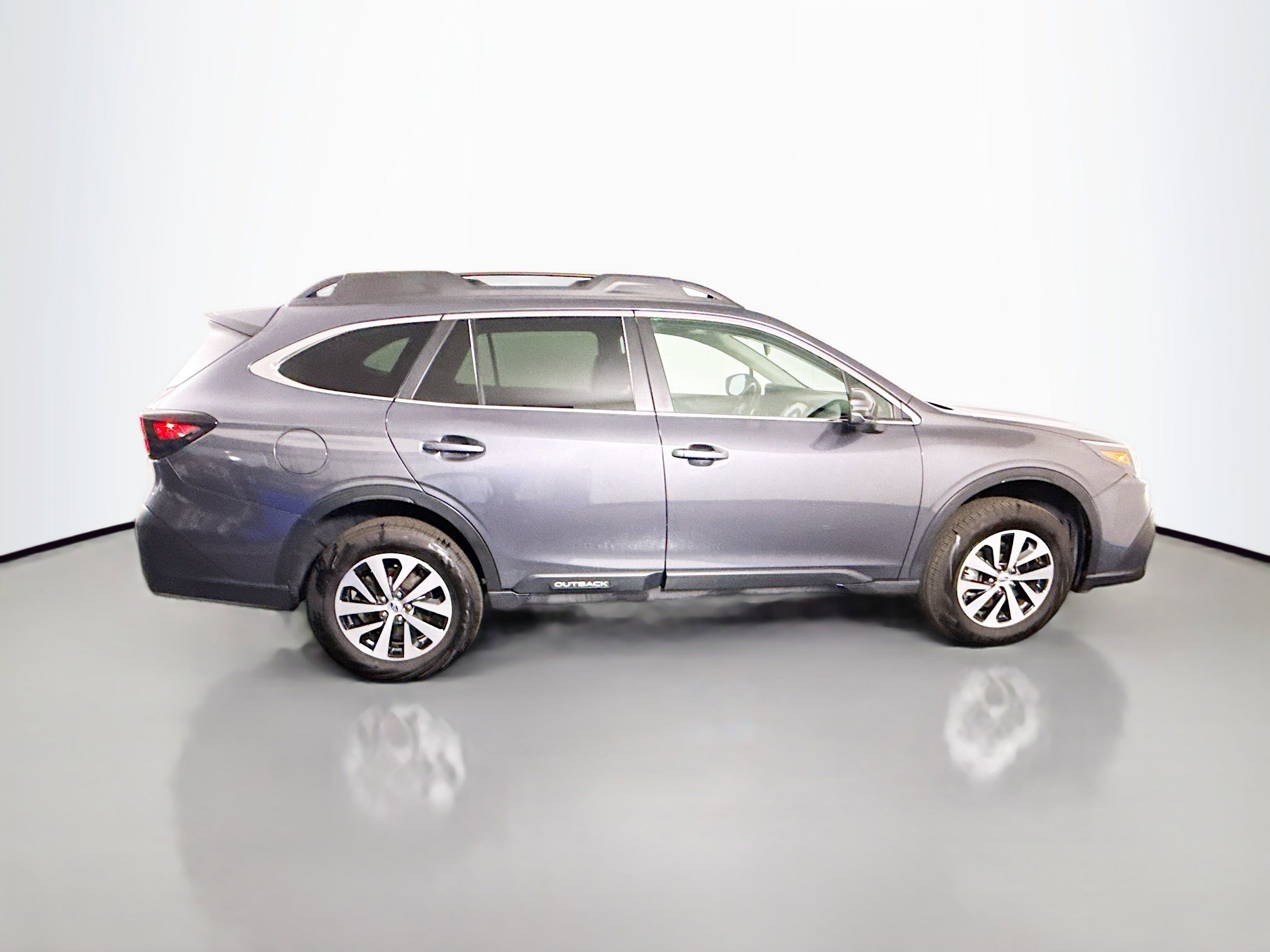 Used 2022 Subaru Outback Premium AWD/4WD image 11