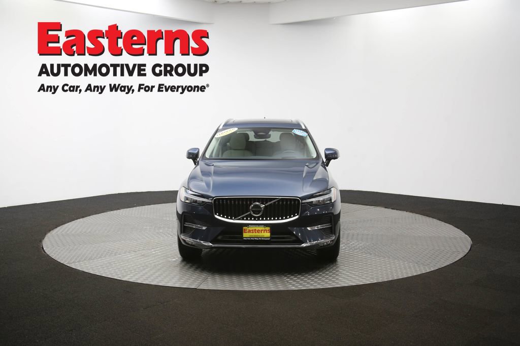 Used 2022 Volvo XC60 B6 Inscription image 54