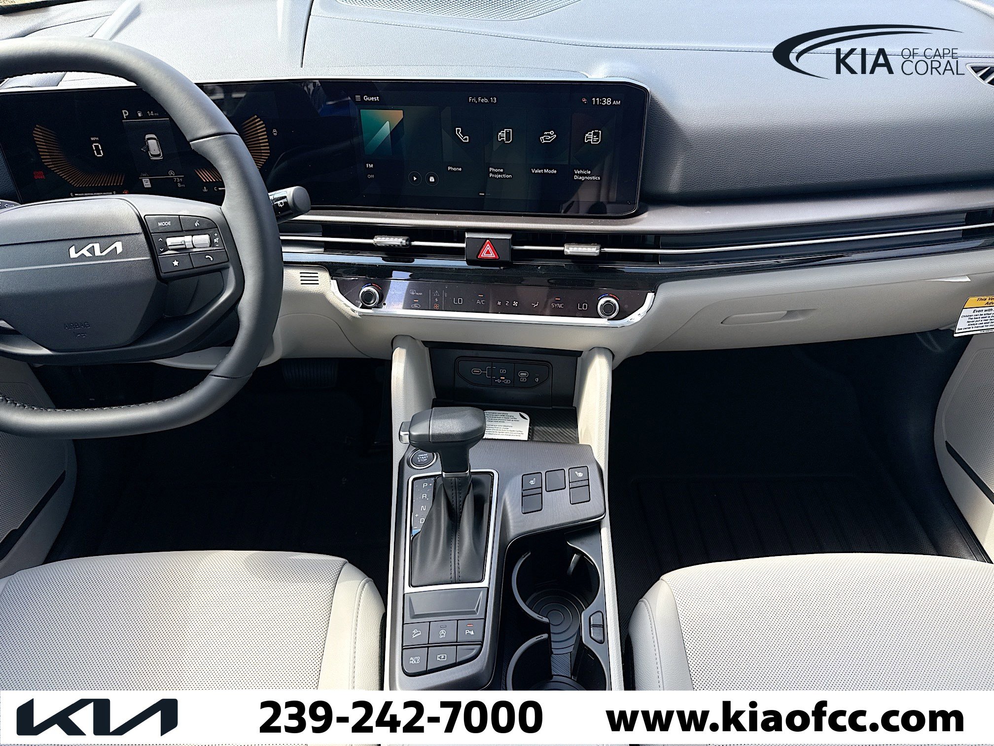 New 2026 Kia Sportage EX w/ EX Panorama Roof Package image 16