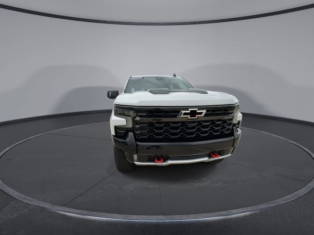 Used 2022 Chevrolet Silverado 1500 ZR2 image 3