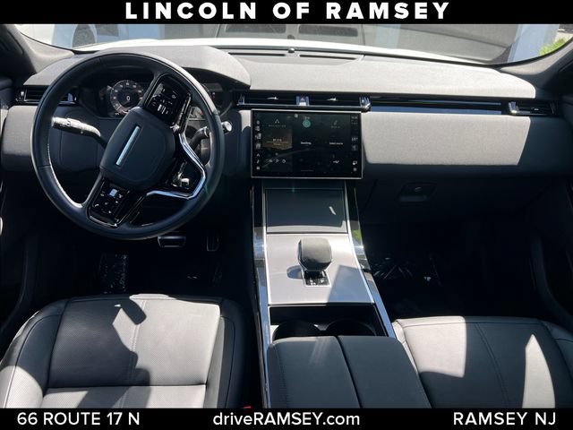 Used 2024 Land Rover Range Rover Velar Dynamic SE AWD/4WD image 17