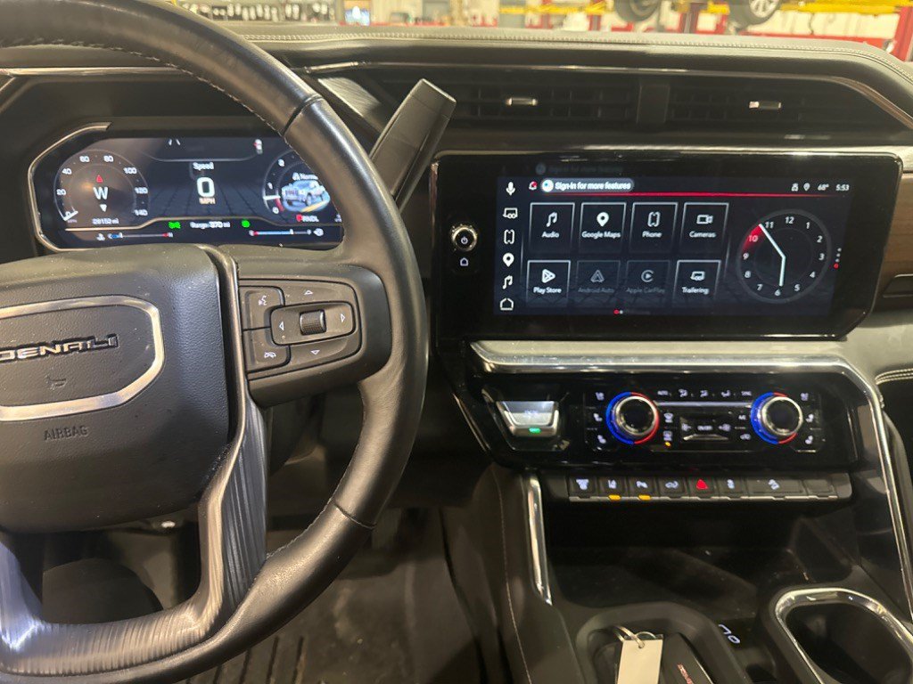 Used 2025 GMC Sierra 2500 Denali Ultimate AWD/4WD video 2