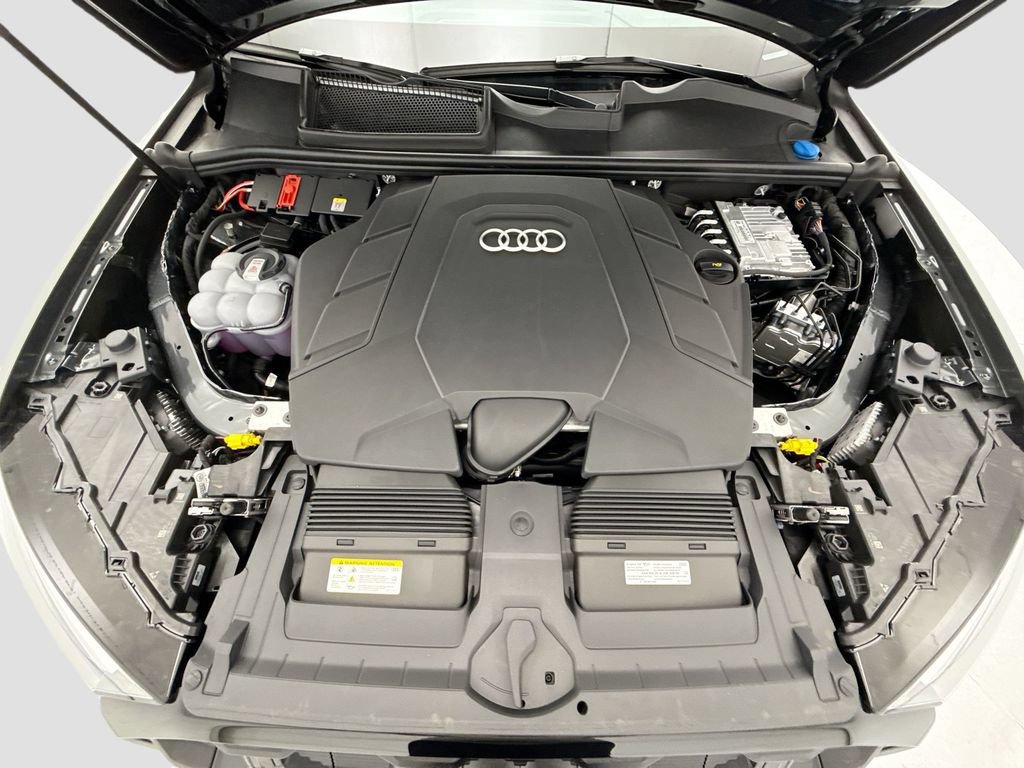 Used 2026 Audi Q7 3.0T Prestige w/ Prestige Package AWD/4WD image 31