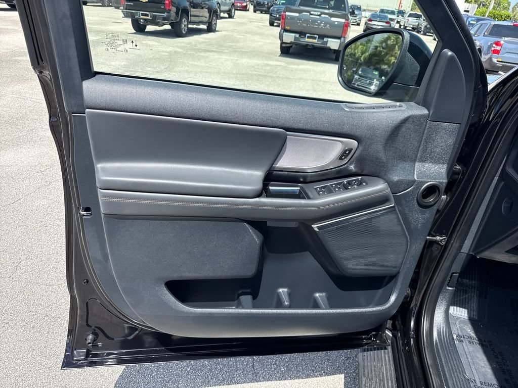 Certified 2025 Ford Expedition Active RWD image 14