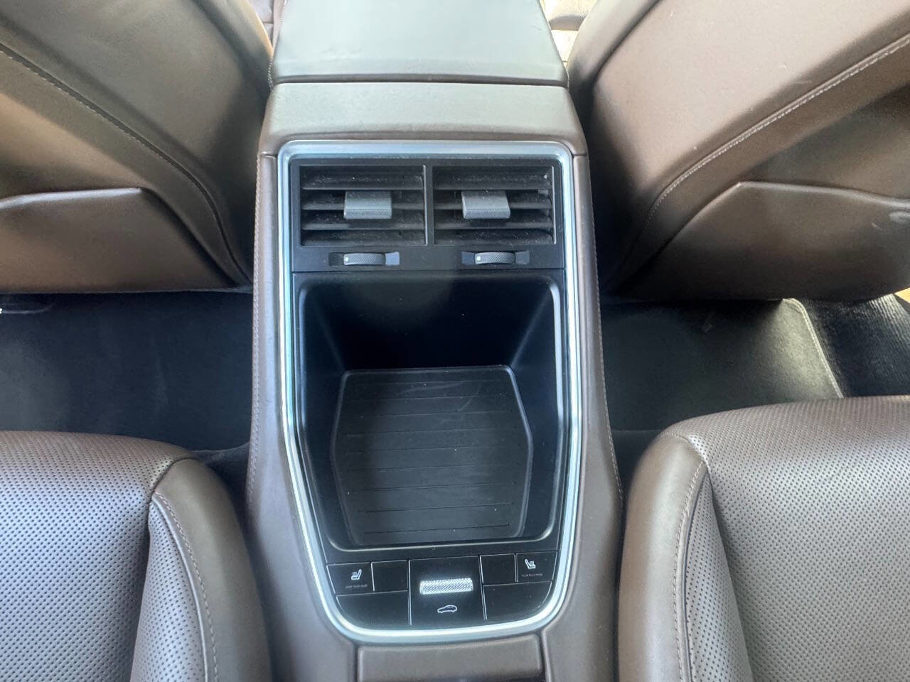 Used 2017 Porsche Panamera Turbo w/ Sport Package image 45