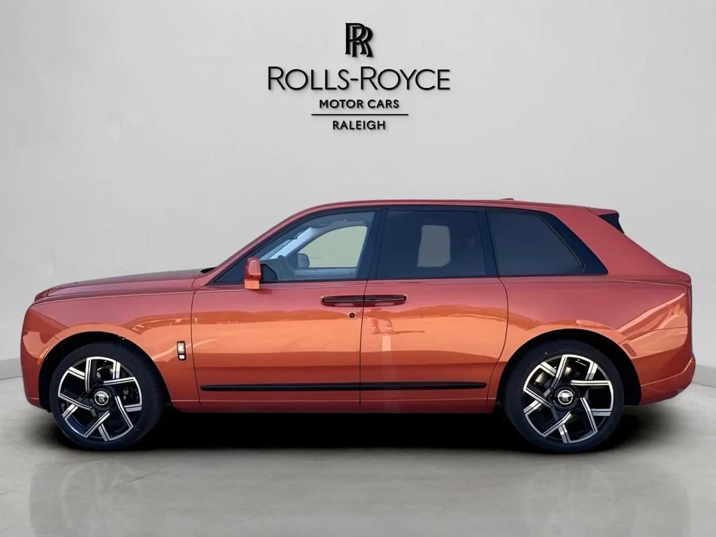 New 2026 Rolls-Royce Cullinan Black Badge AWD/4WD image 4
