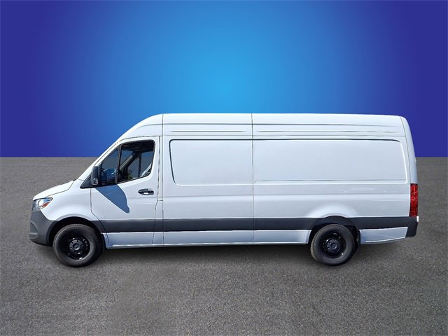 Used 2025 Mercedes-Benz Sprinter 2500 image 6
