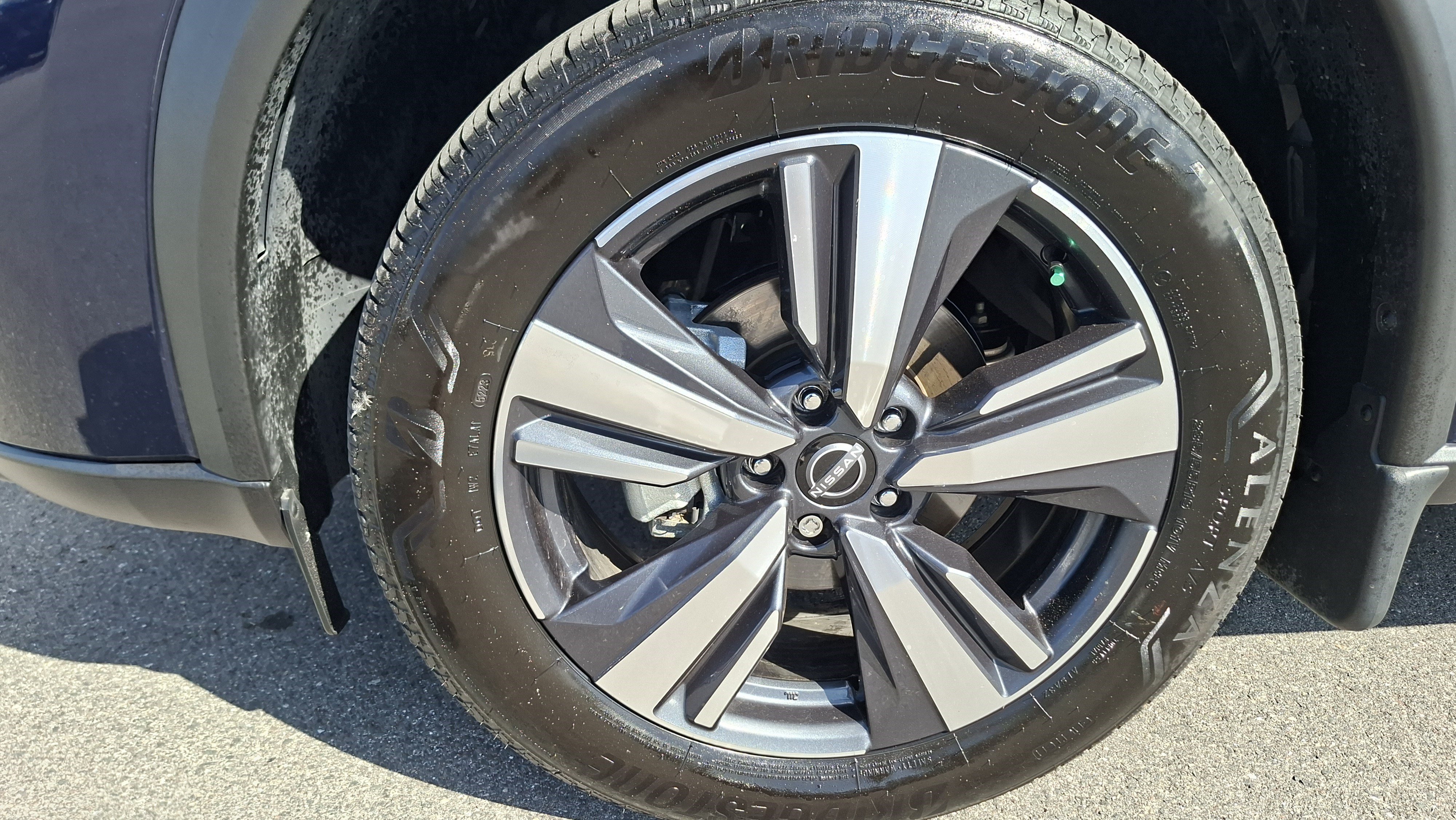 Certified 2024 Nissan Rogue SL w/ SL Premium Package FWD image 25