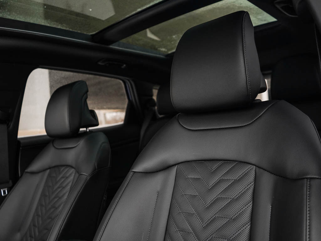 New 2026 Kia Sportage X-Line w/ X-Line Premium Package image 20