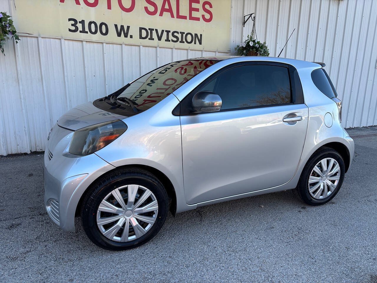 Used 2012 Scion iQ FWD image 16
