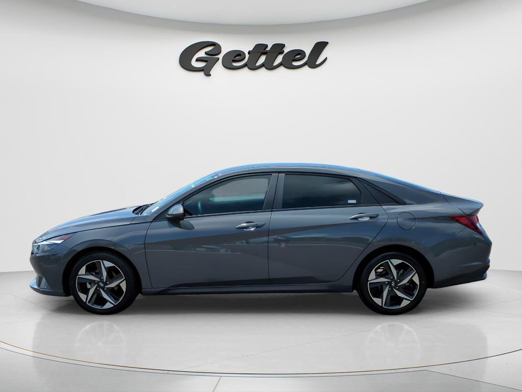 Certified 2023 Hyundai Elantra SEL w/ Convenience Package FWD image 7
