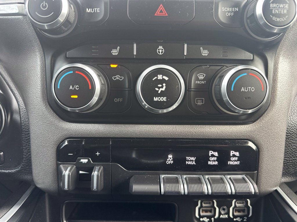 Used 2020 RAM 1500 Big Horn AWD/4WD image 24