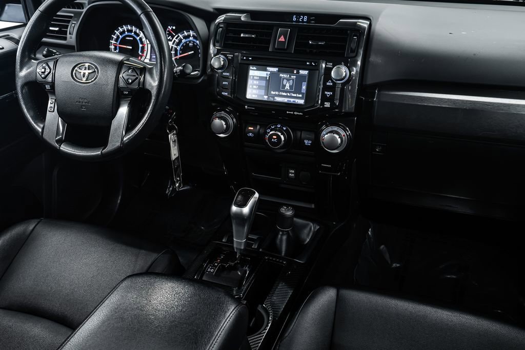 Used 2018 Toyota 4Runner TRD Off-Road Premium image 28