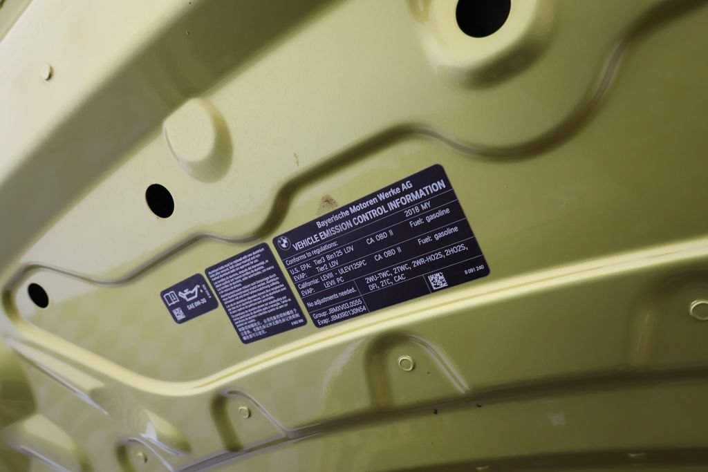 Used 2018 BMW M3 RWD image 38