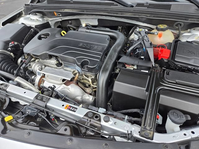 Used 2022 Chevrolet Malibu LT FWD image 22