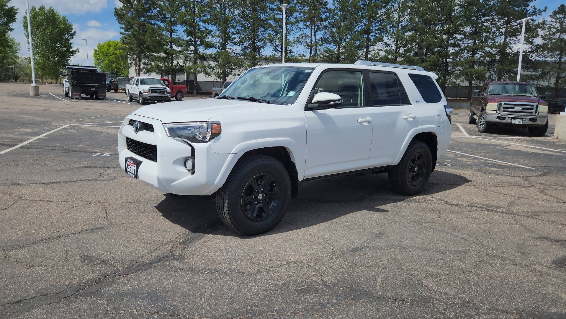 Used 2018 Toyota 4Runner SR5 Premium AWD/4WD image 3