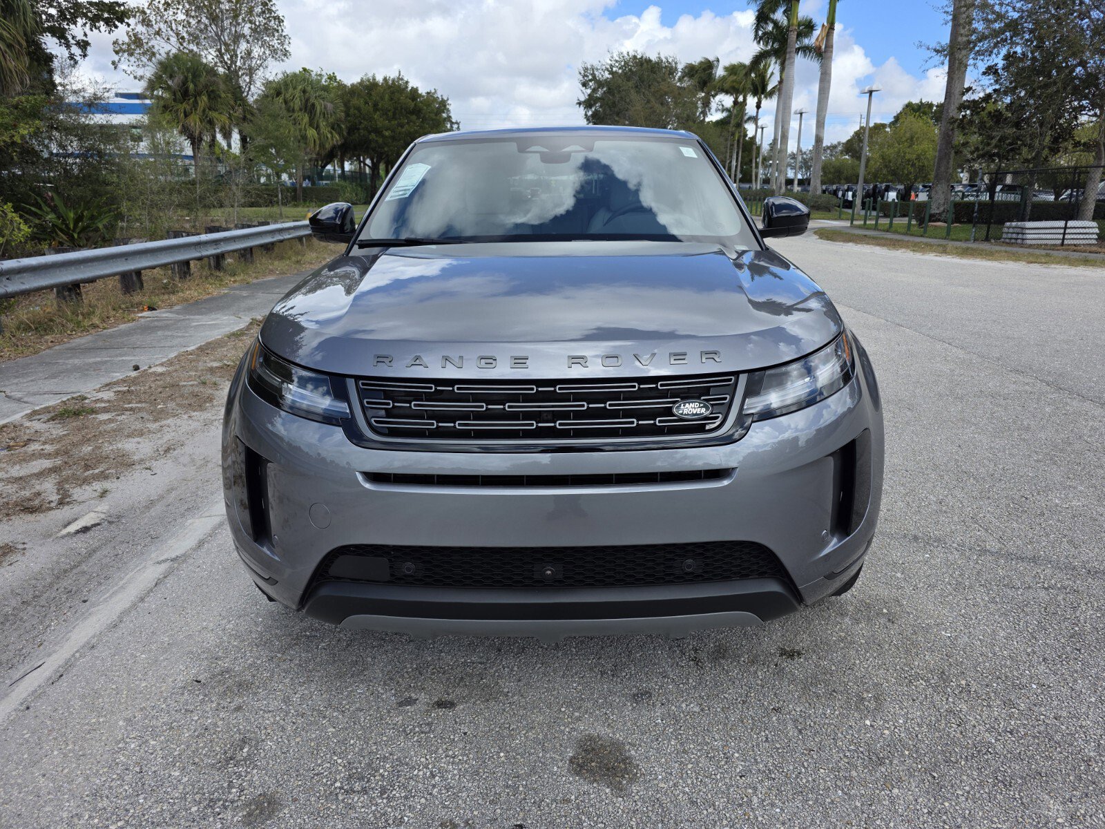 New 2026 Land Rover Range Rover Evoque S image 8