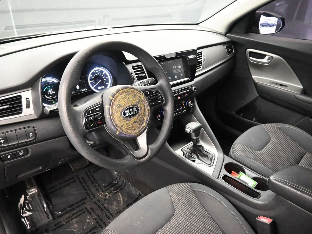 Used 2017 Kia Niro LX image 17