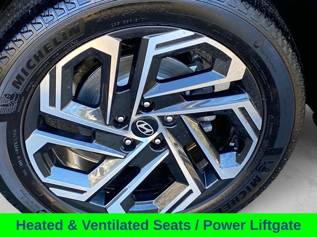 Used 2025 Hyundai Tucson Limited image 30