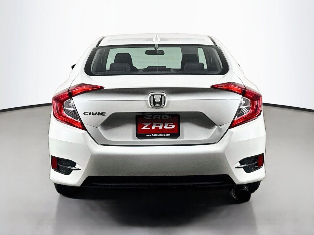 Used 2018 Honda Civic EX image 4