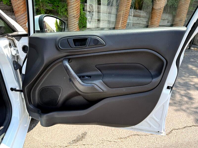 Used 2019 Ford Fiesta SE w/ Equipment Group 201A image 35