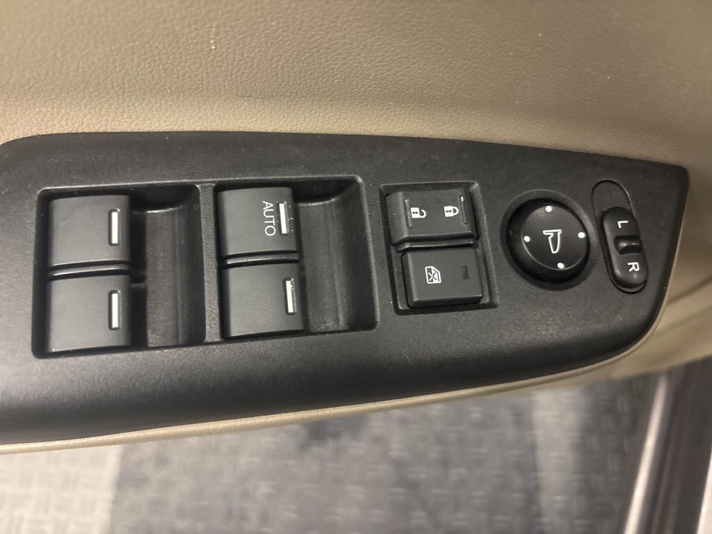 Used 2013 Honda Civic EX-L image 14