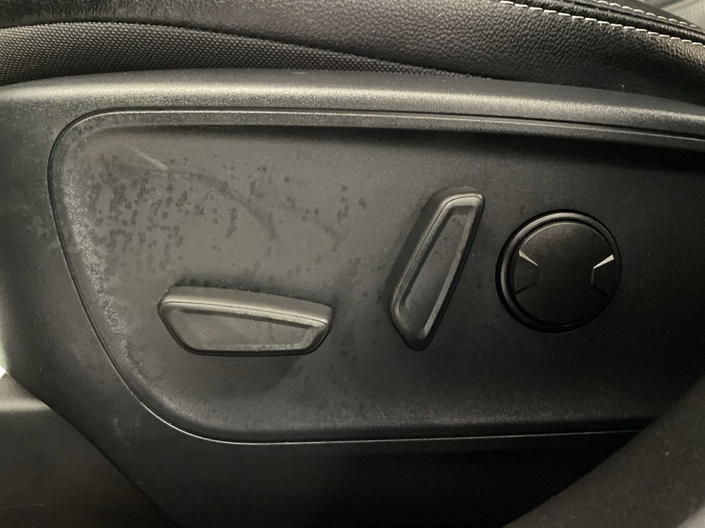 Used 2024 Ford Escape SE w/ PHEV Premium Package image 18