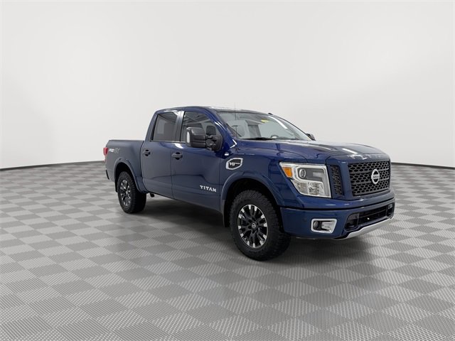 Used 2017 Nissan Titan PRO-4X image 13