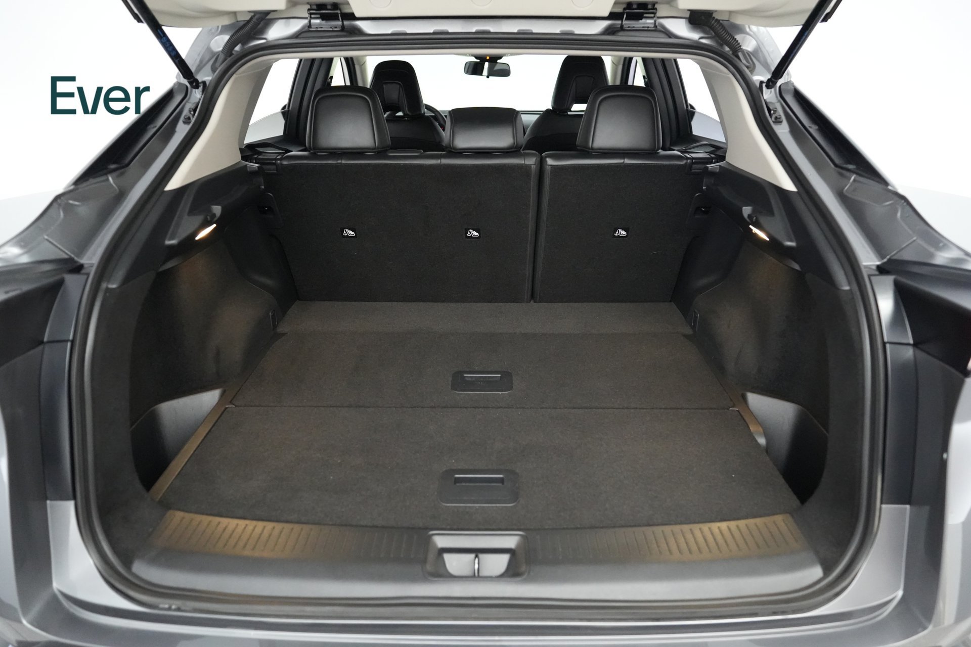 Used 2023 Nissan Ariya FWD image 8