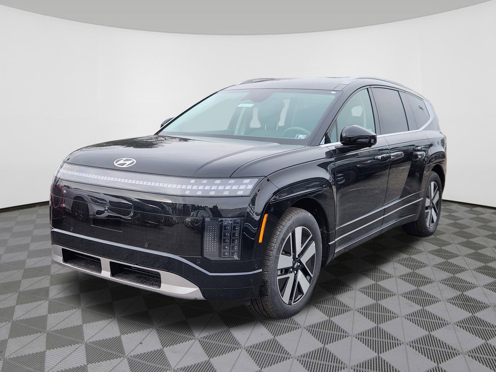 New 2026 Hyundai Ioniq 9 SEL image 2