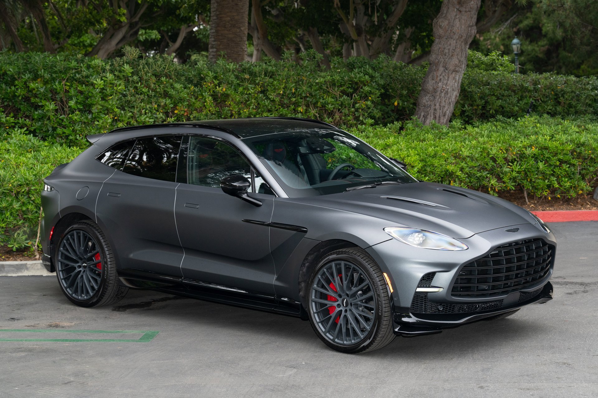 Used 2025 Aston Martin DBX 707