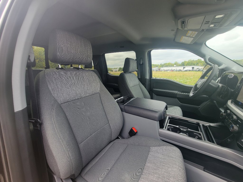 New 2026 Ford F350 XLT image 34