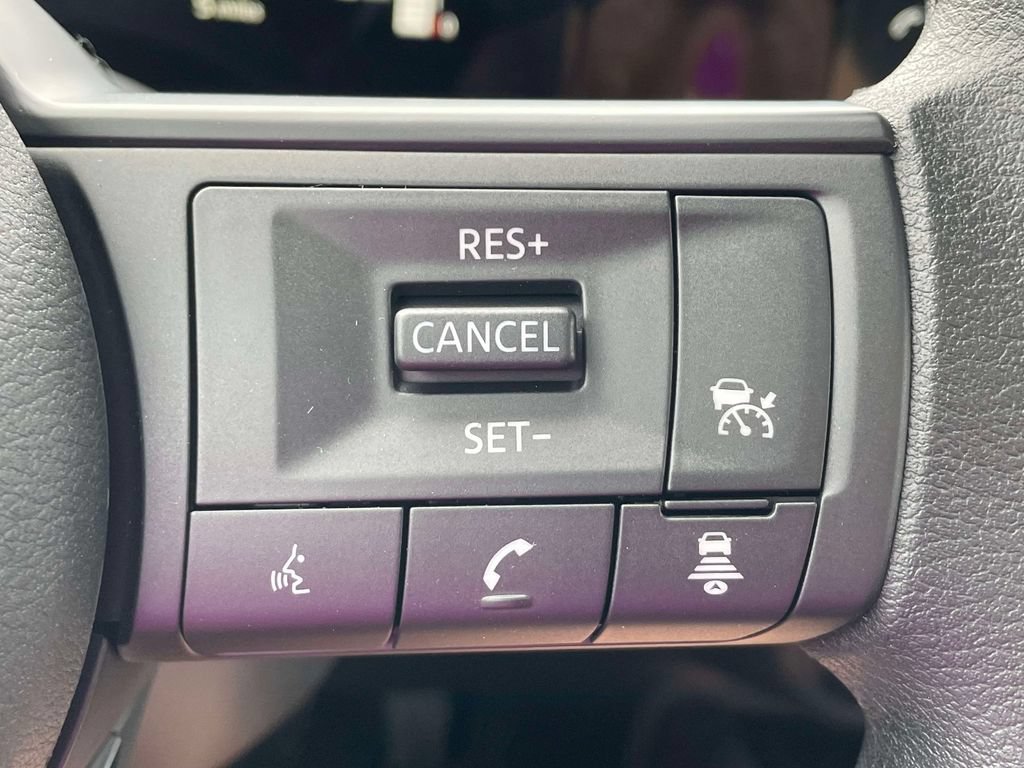 New 2027 Nissan Kicks SV w/ SV Premium Package AWD/4WD image 30