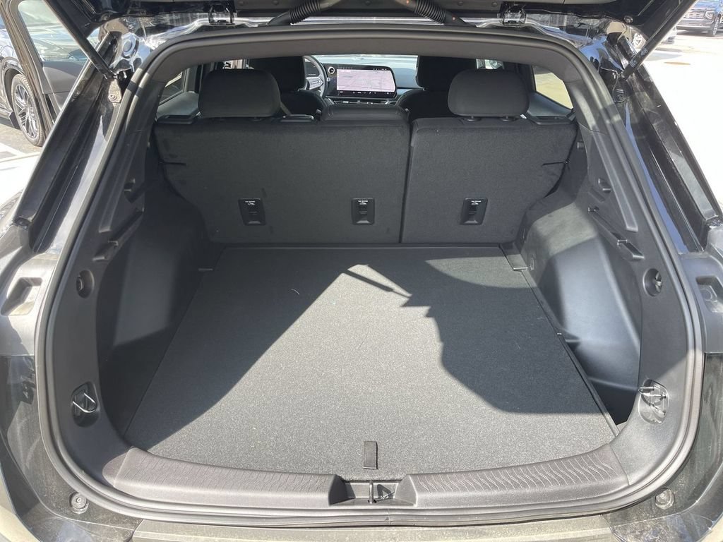 New 2026 Chevrolet Equinox EV LT w/ LPO, All-Weather Mat Package FWD image 23