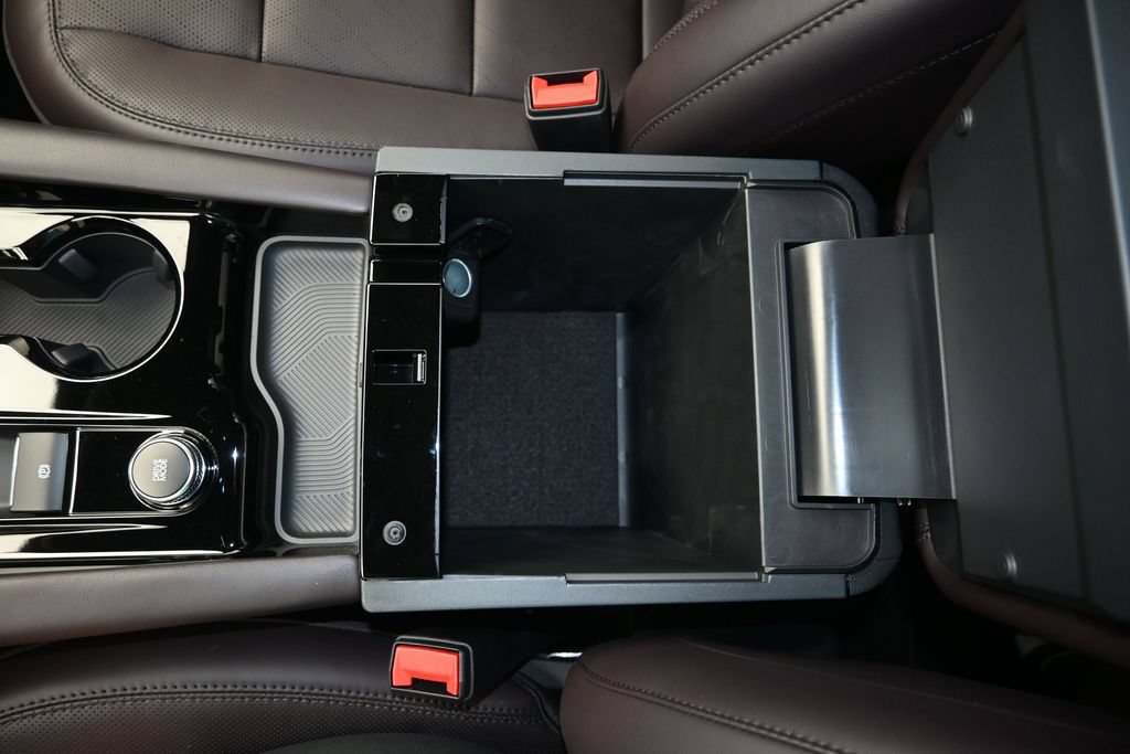 New 2026 Ford Explorer Platinum RWD image 20