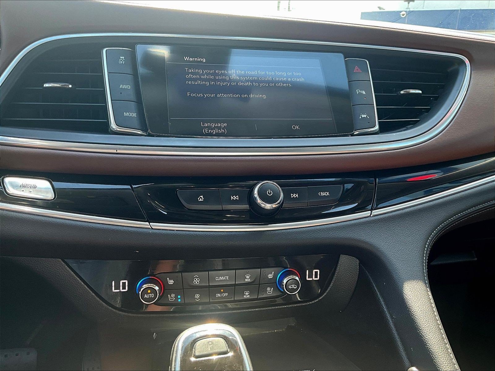 Used 2020 Buick Enclave Avenir w/ Avenir Technology Package AWD/4WD image 15