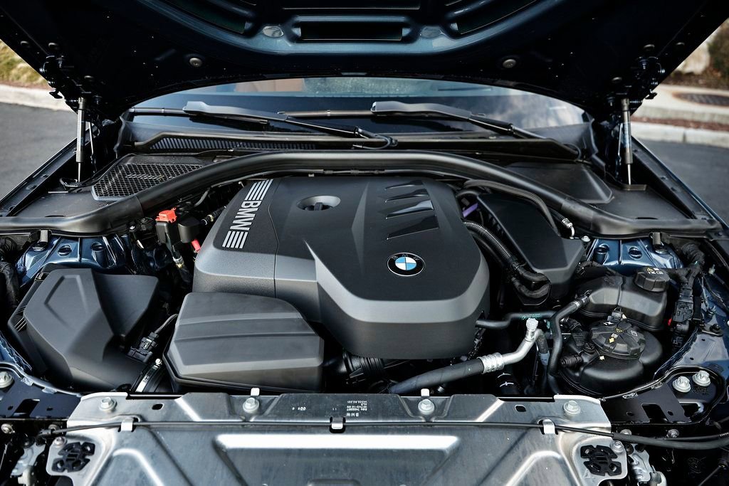 New 2026 BMW 330i Sedan w/ M Sport Package image 31