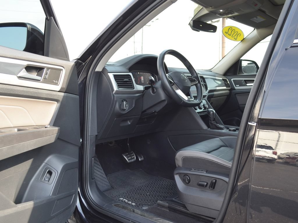 Used 2022 Volkswagen Atlas SEL Premium AWD/4WD image 26