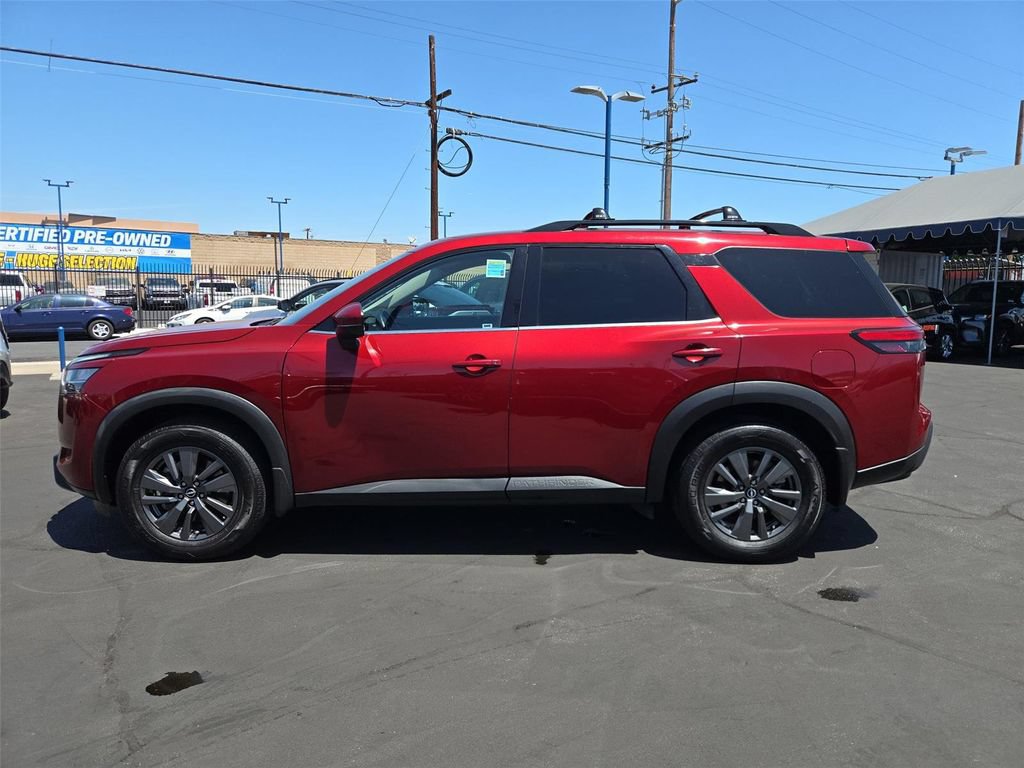 Used 2022 Nissan Pathfinder SV FWD image 31