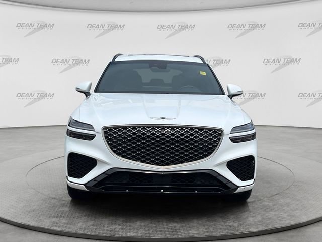 Used 2024 Genesis GV70 3.5T Sport AWD/4WD image 2